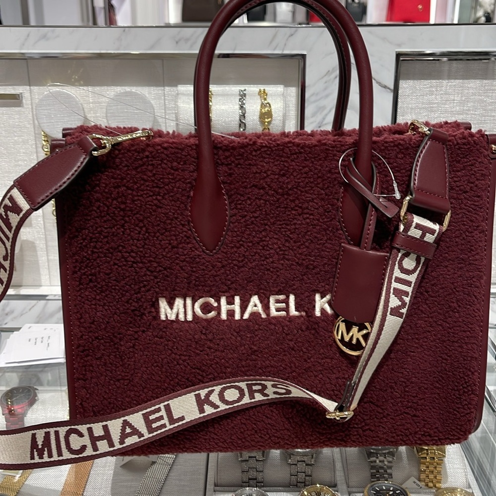 Michael Kors Medium SHEARLING MIRELLA Tote
Shoulder Bag 
Oxblood 
NWT - Picture 5 of 16